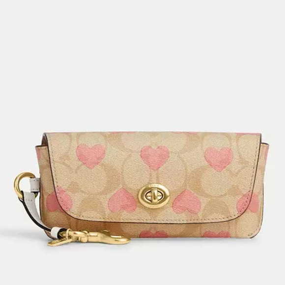 COACH SUNGLASS CASE IN SIGNATURE CANVAS WITH HEART PRINT - Picture 1 of 1